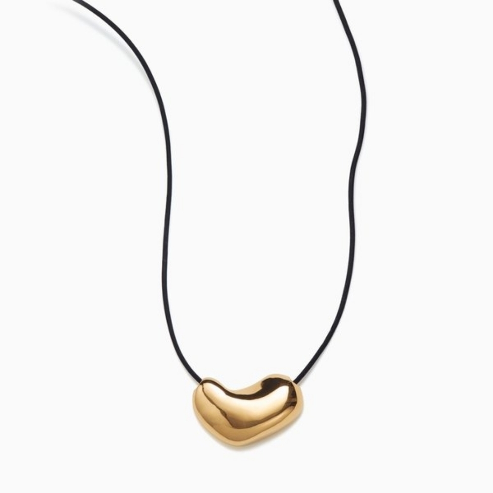 Agmes Large sculpted heart gold vermeil necklace